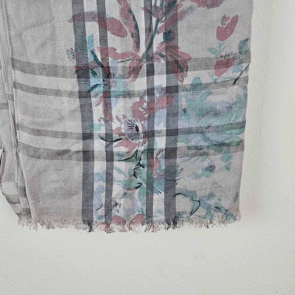 Lord & Taylor Floral Scarf
